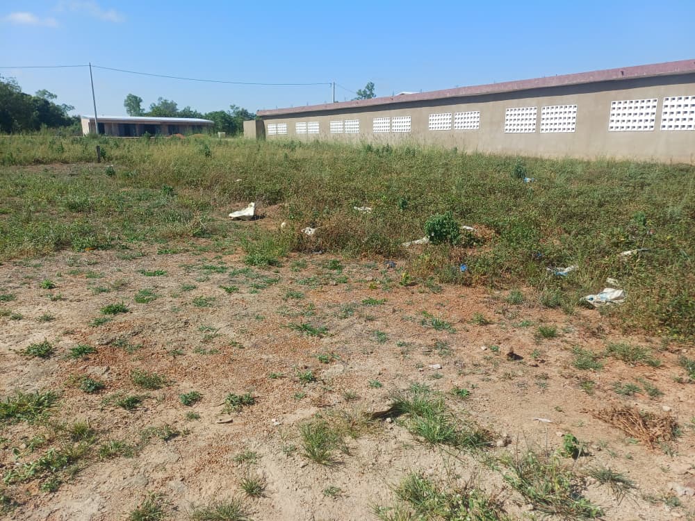 Un lot de 600m² en bordure du bitume a karakoro résidentiel à 6 millions